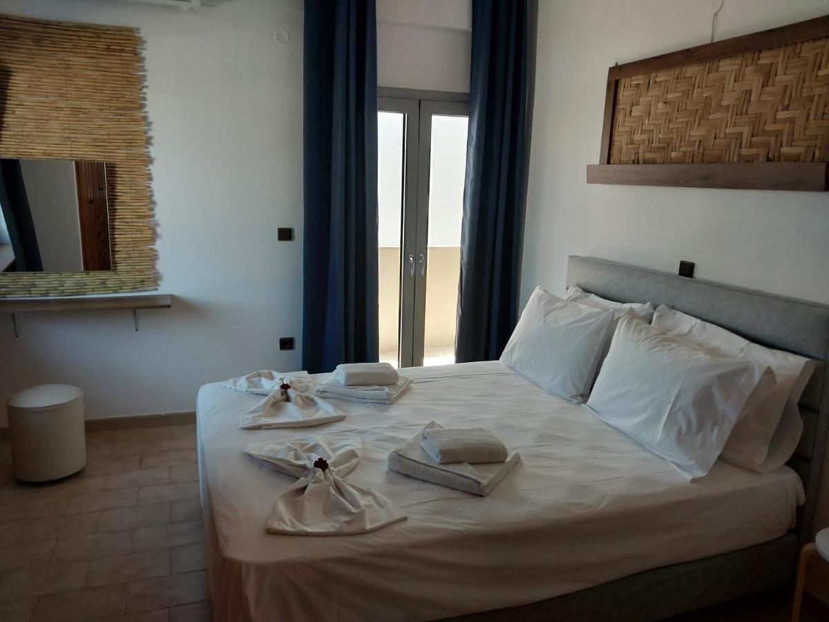 Passatempo Casa - 3 Bedroom Apartment Close To The Swimming Pool Gerani  エクステリア 写真